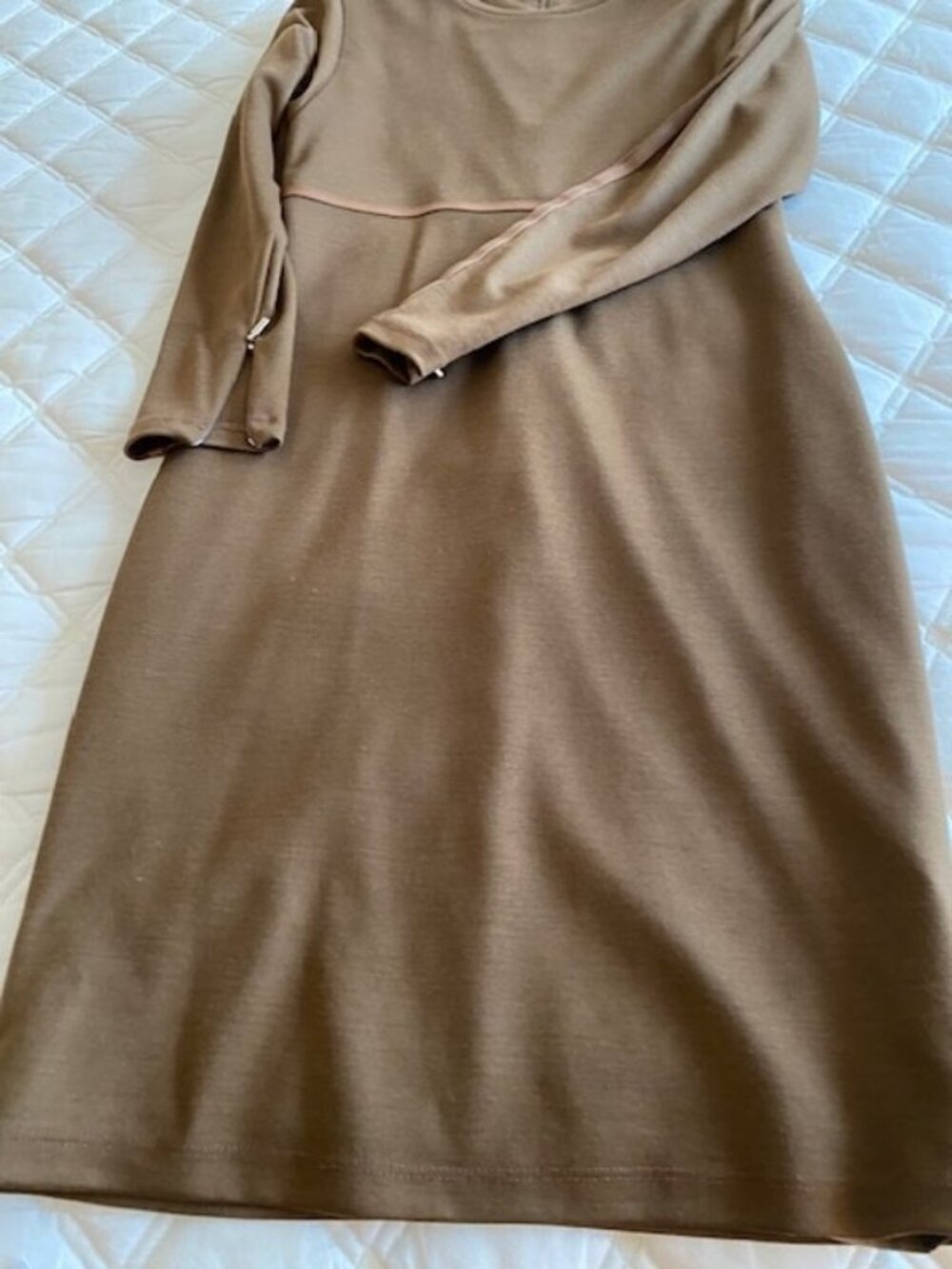 Chic Max Mara Wool Dress